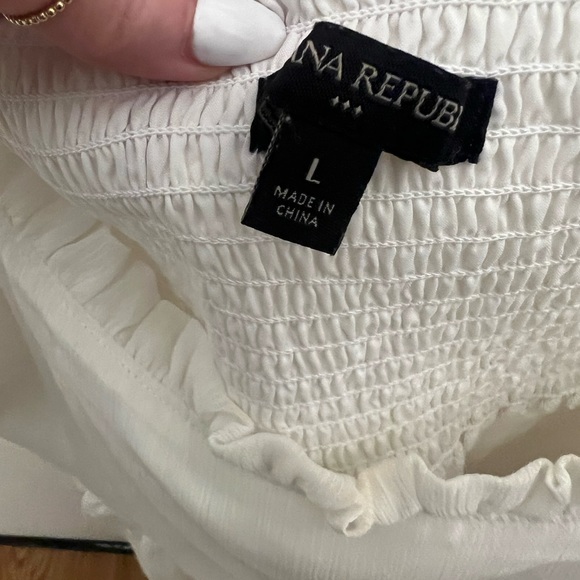 banana republic white tank, size L, perfect for work - Picture 2 of 2